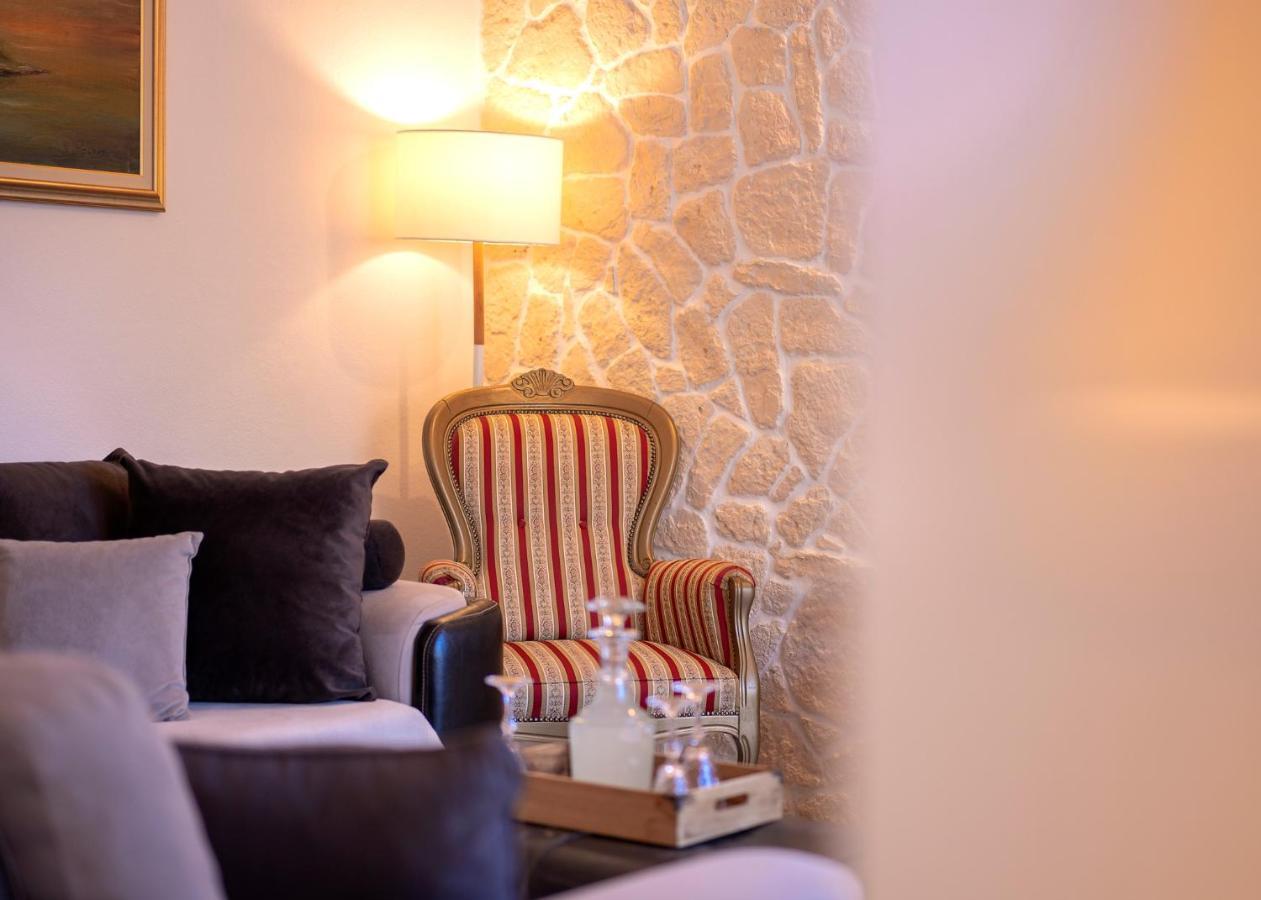 Apartamento Capitis In The Center