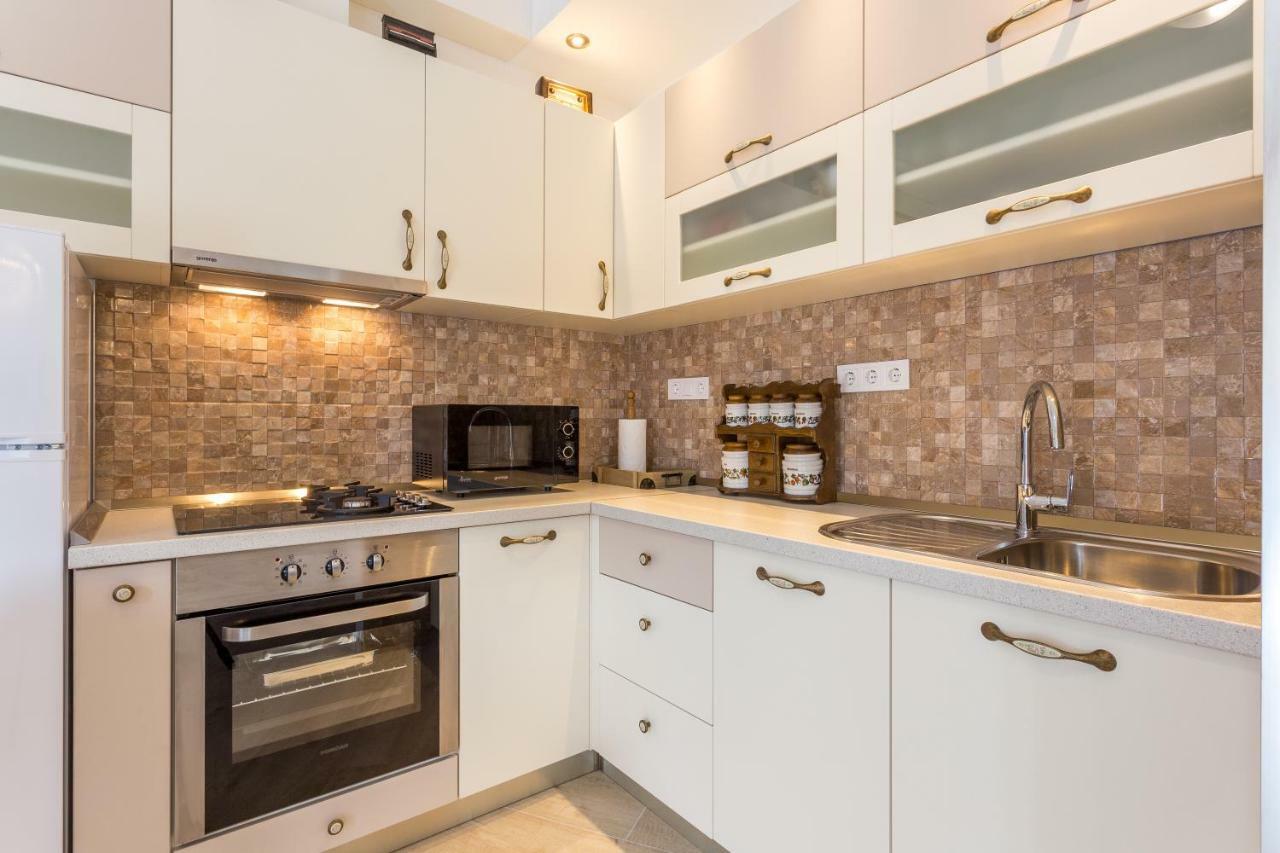 Apartamento Capitis In The Center *