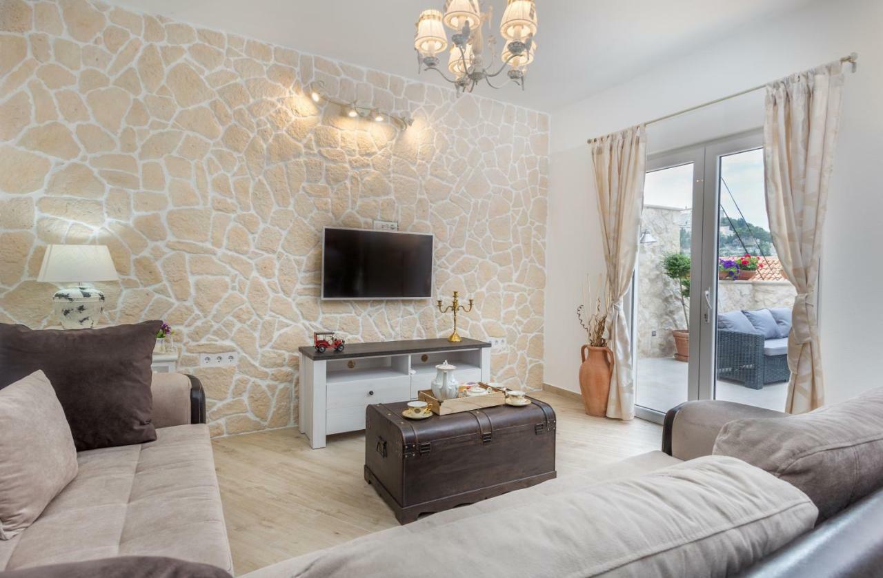 Capitis In The Center Apartamento Hvar Town